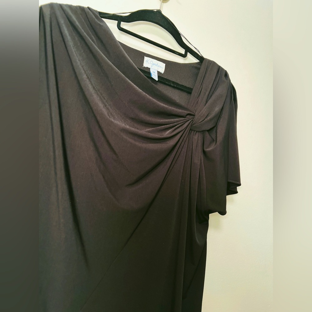 Scoop-neck Midi Dress